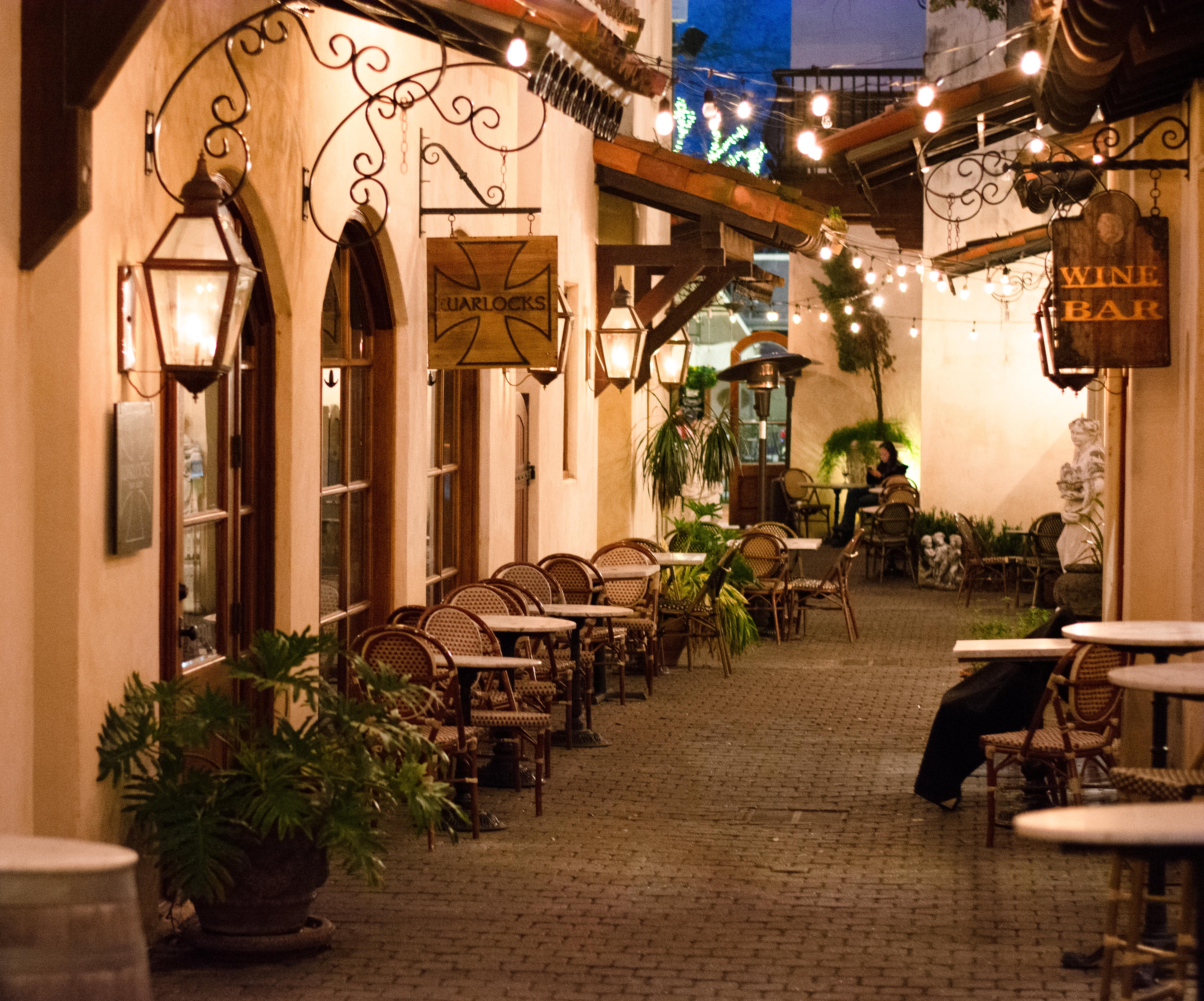 Alley Bistro Alley