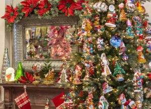 Christmas Round the Corner Fairhope
