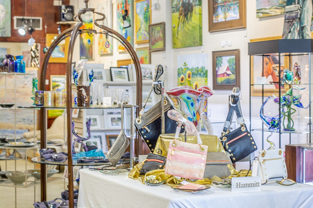 Seeley's Gallery by the Bay