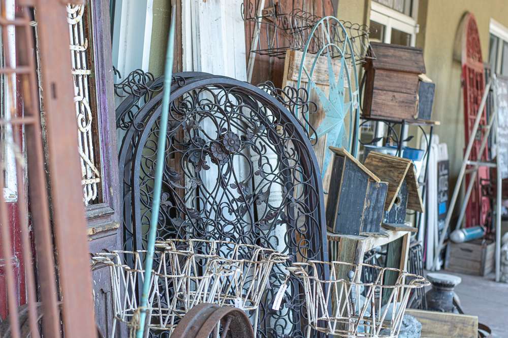 Rustic Metal Decor