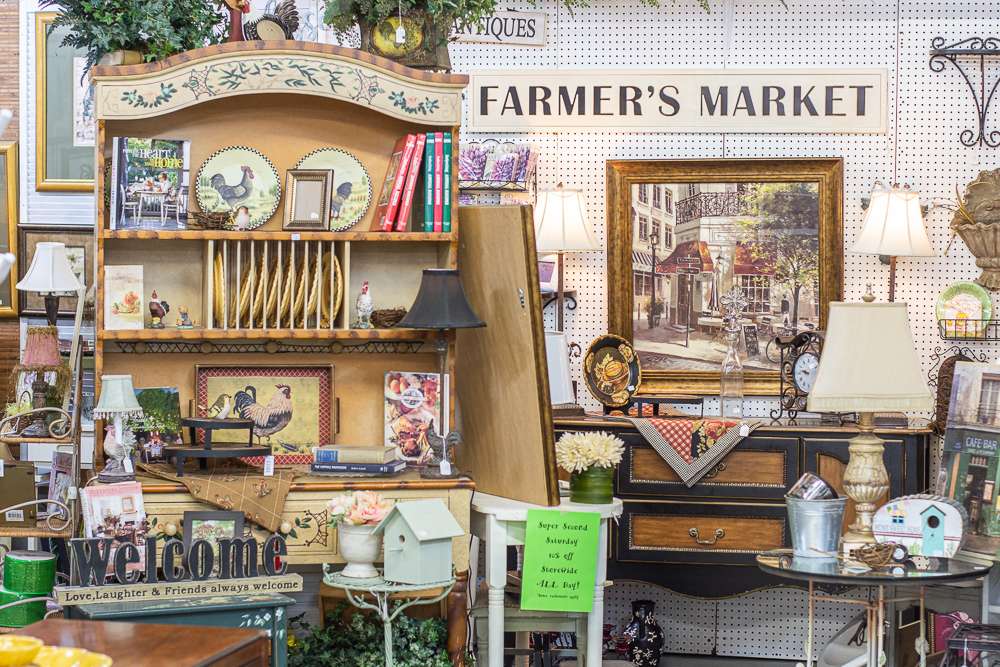 Farmer's Market Sign