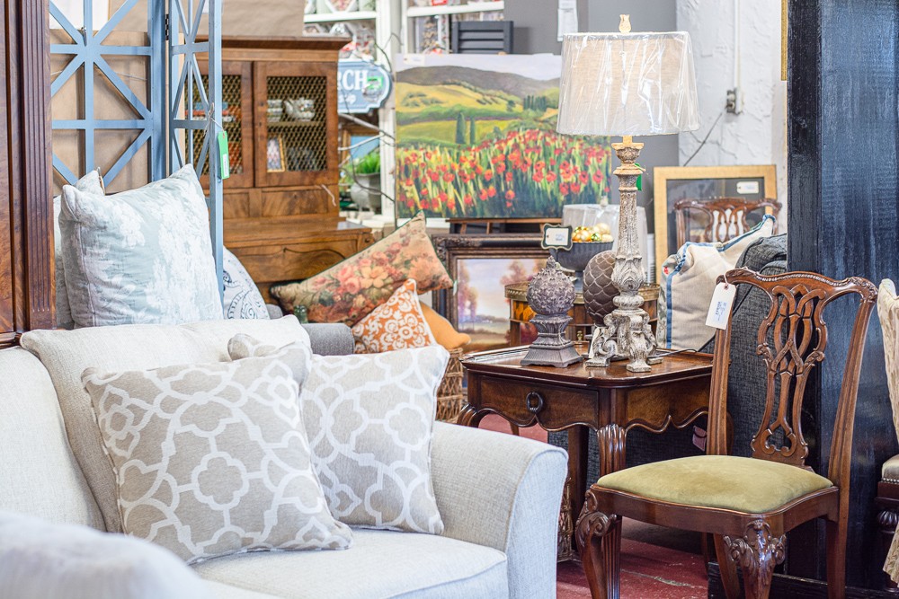 furniture consignment store