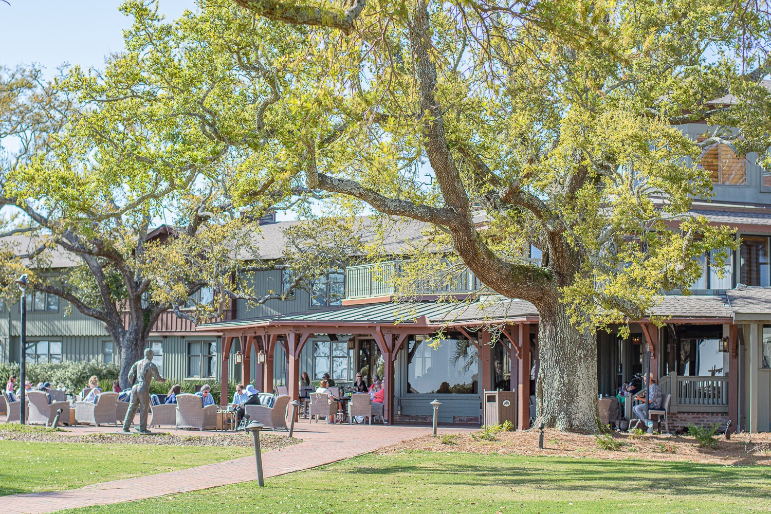 Bucky's Lounge Fairhope