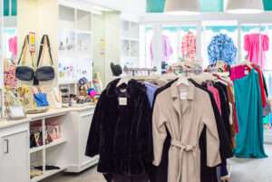 Junior's clothing boutique