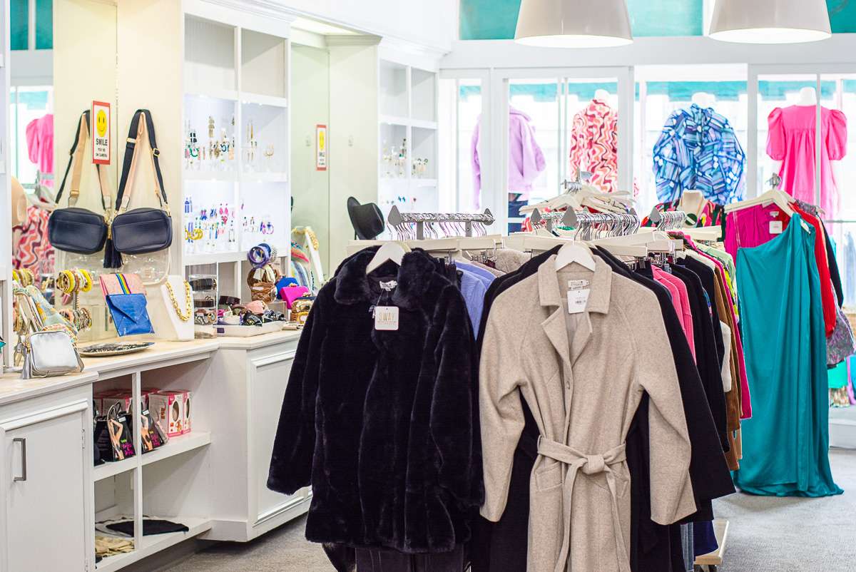Junior's clothing boutique