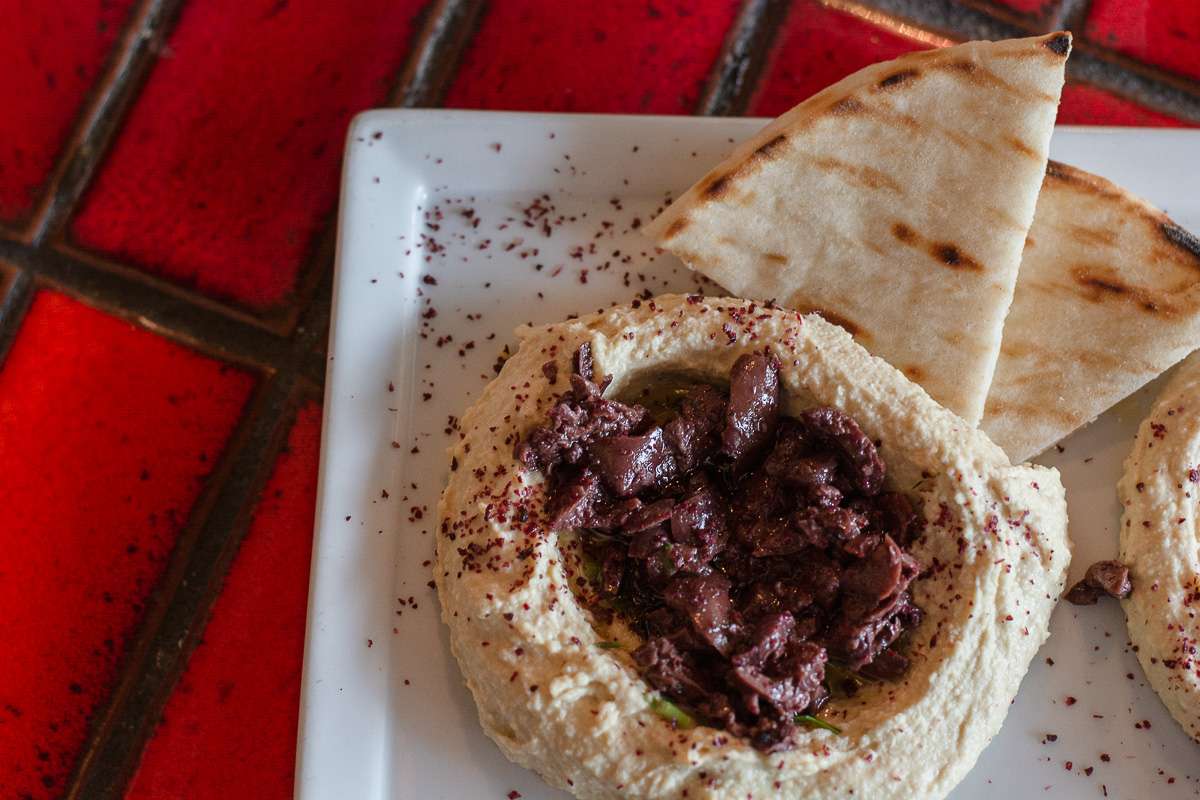 Kalamata olives hummus and pita bread
