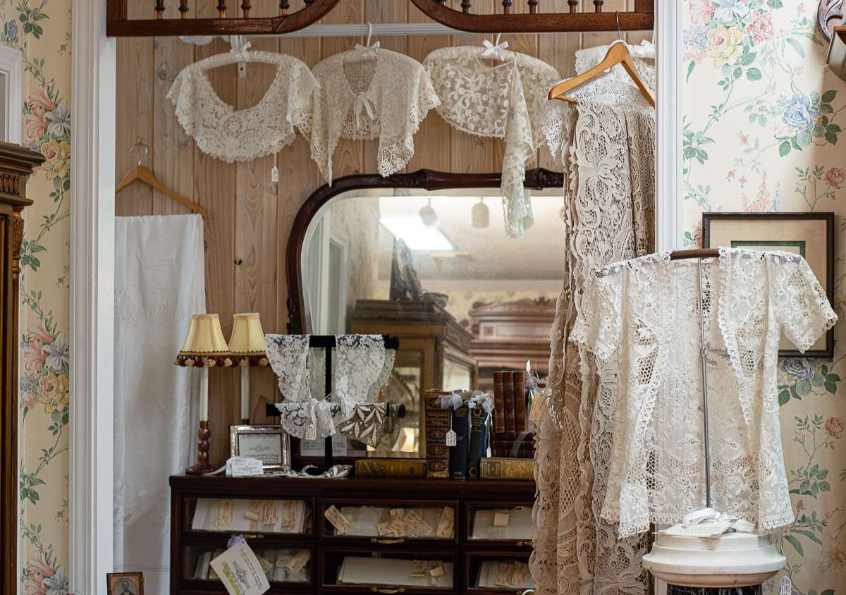 vintage lace shawl
