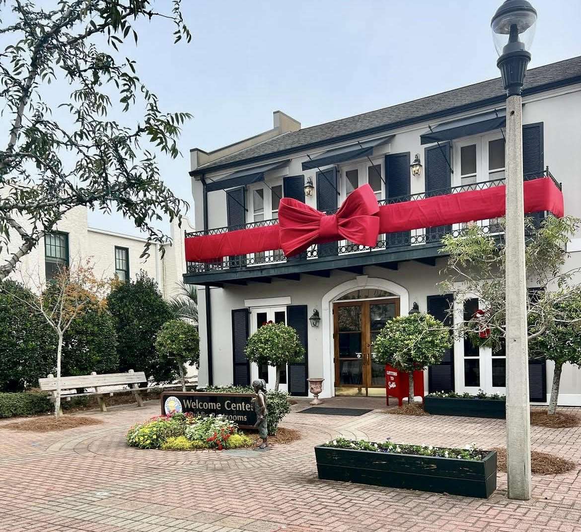 Fairhope's Christmas Open House